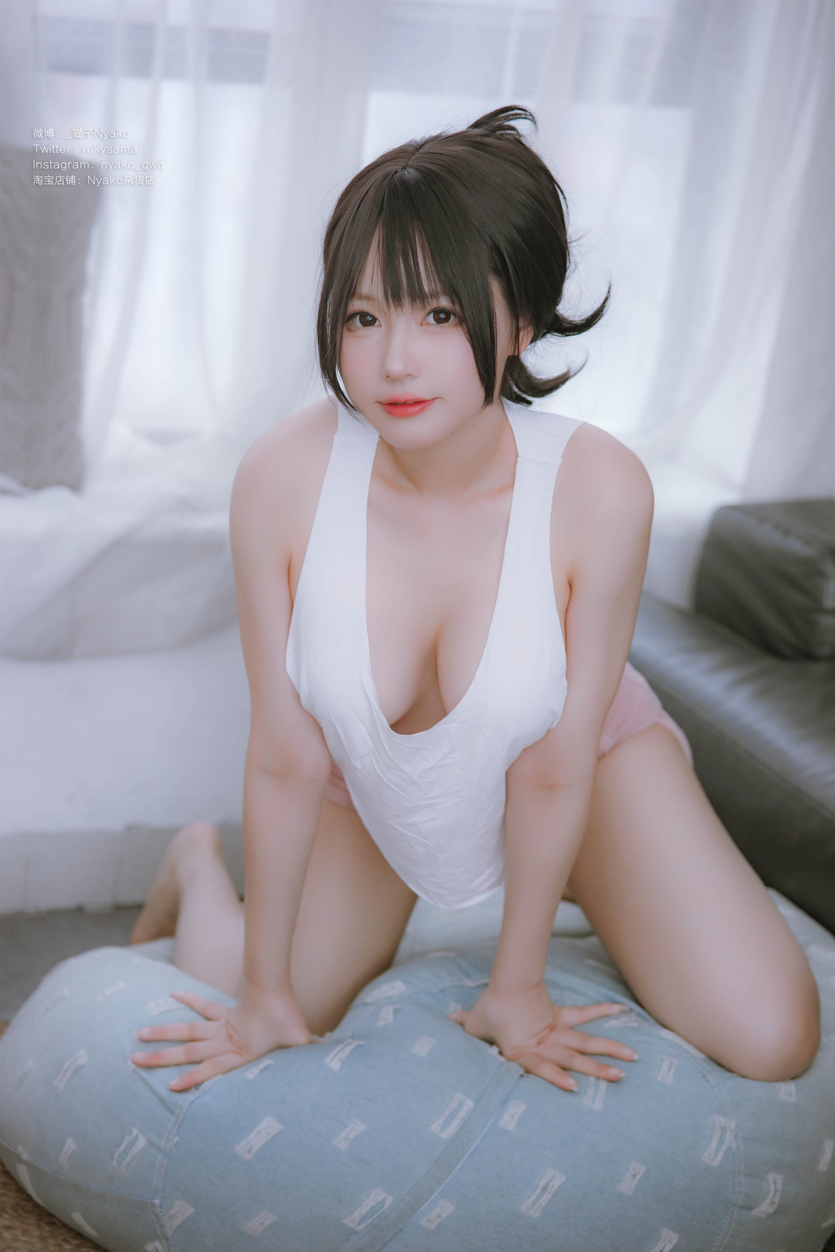 Cosplay Nyako喵子 隣 姉 背心(1)