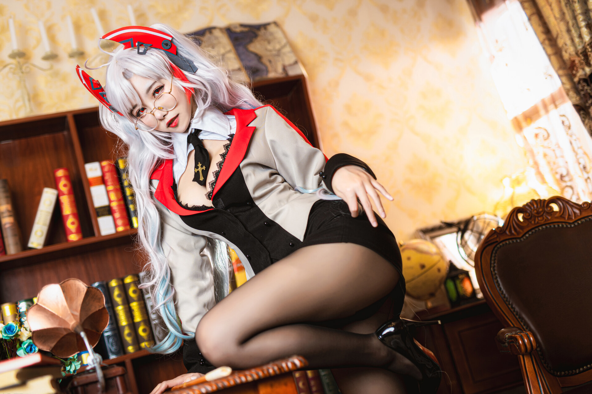 [Momoko葵葵] Prinz Eugen 欧根亲王 Teacher Ver.(19)