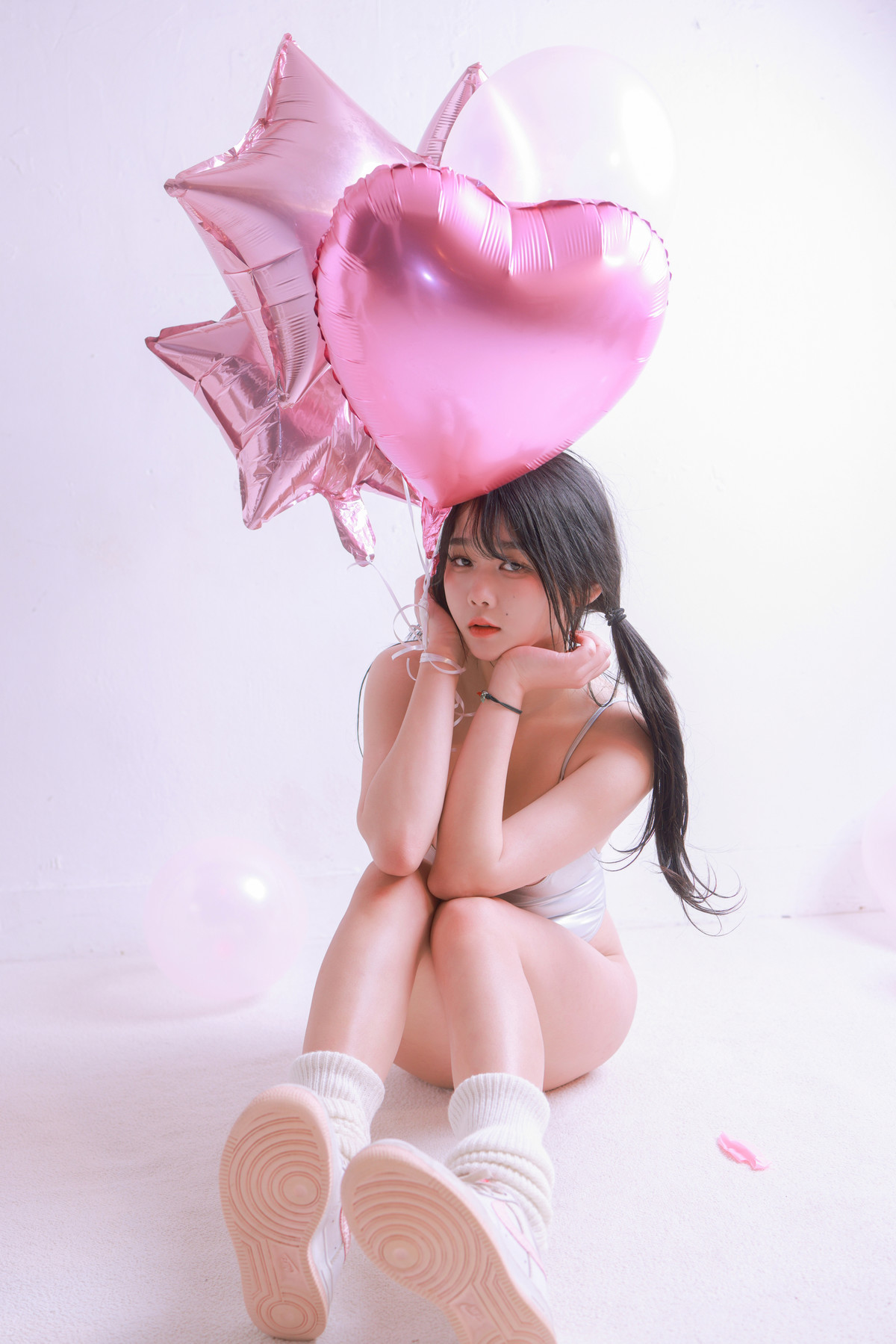 ZIA.Kwon 권지아, [Yo-U] Vol.13 Valentine Set.01(10)