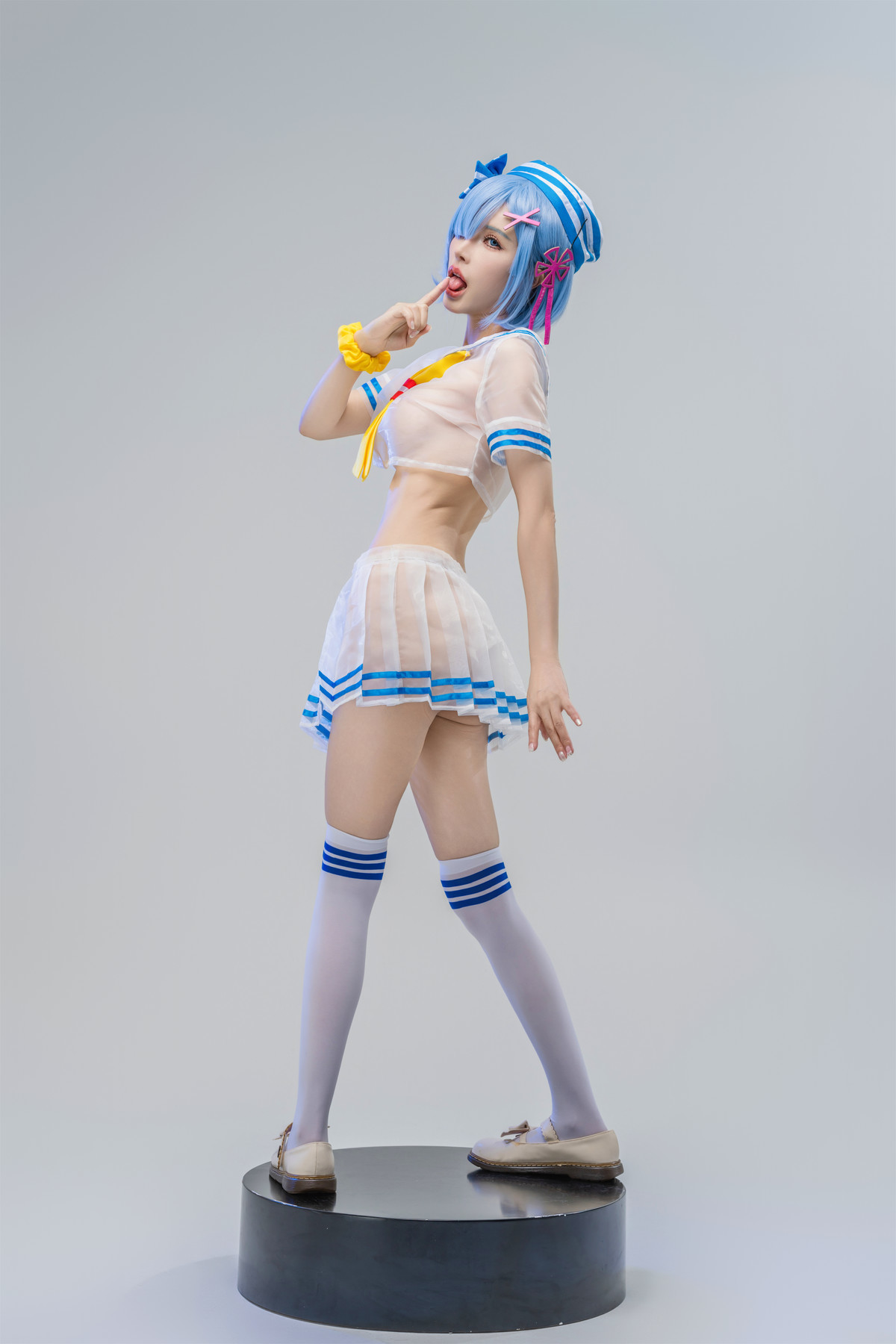 Cosplay 鹿八岁 从零开始的异世界生活 蕾姆(15)