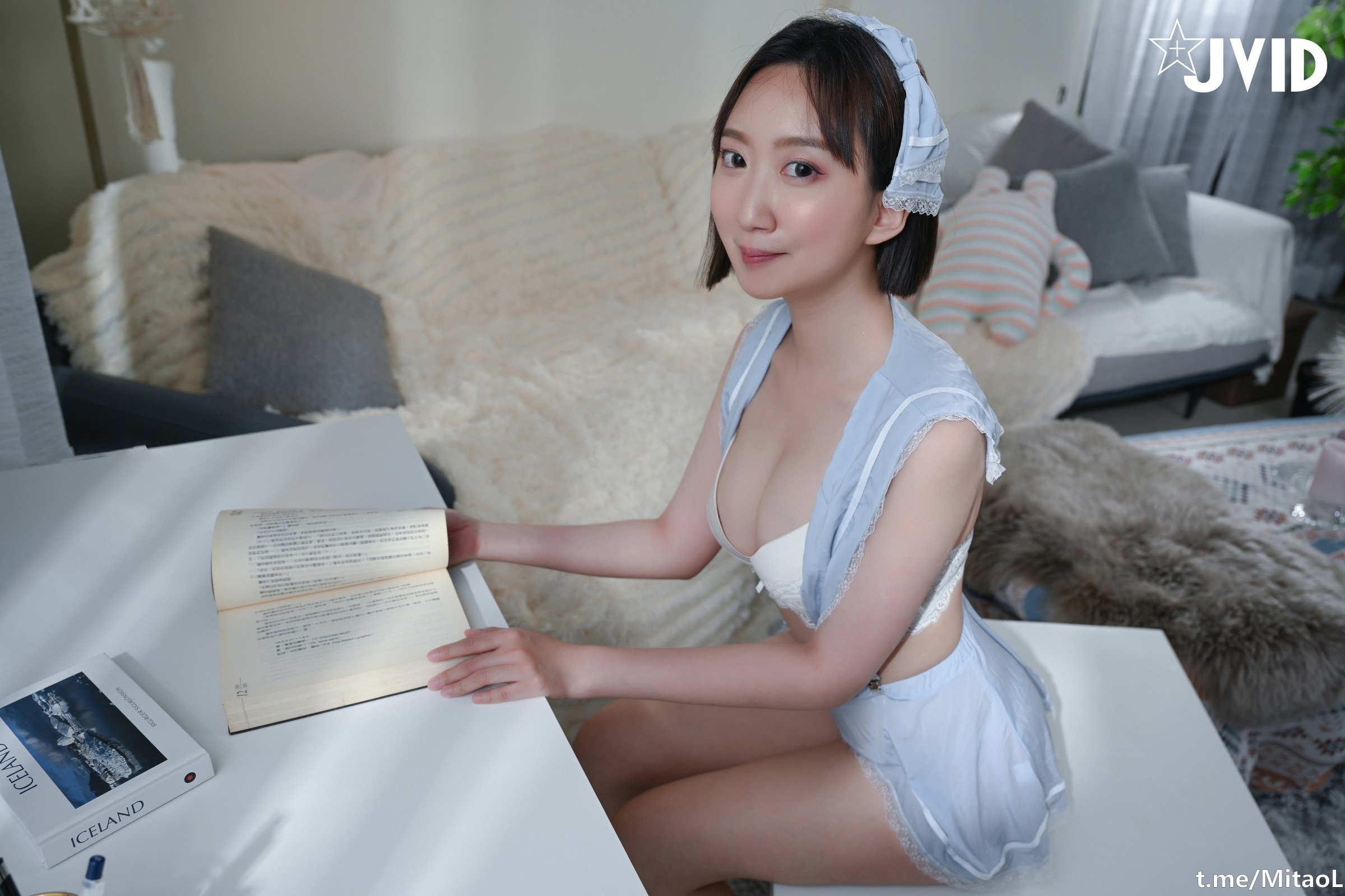 JVID Zoe 来我家自习的邻居小妹妹-81P(72)