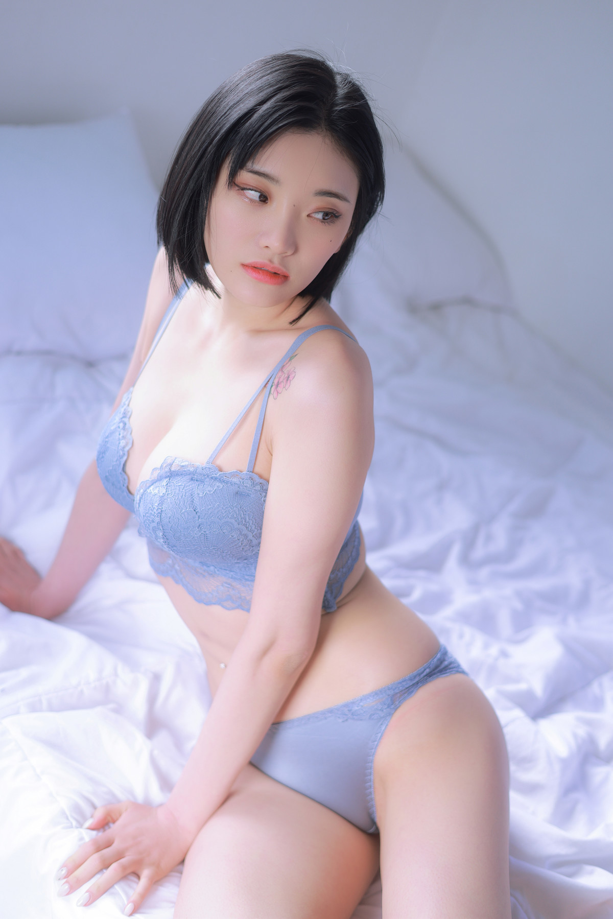 Sula 첼설아, [KIREI] Sula Blue (설아 블루) Set.01(45)