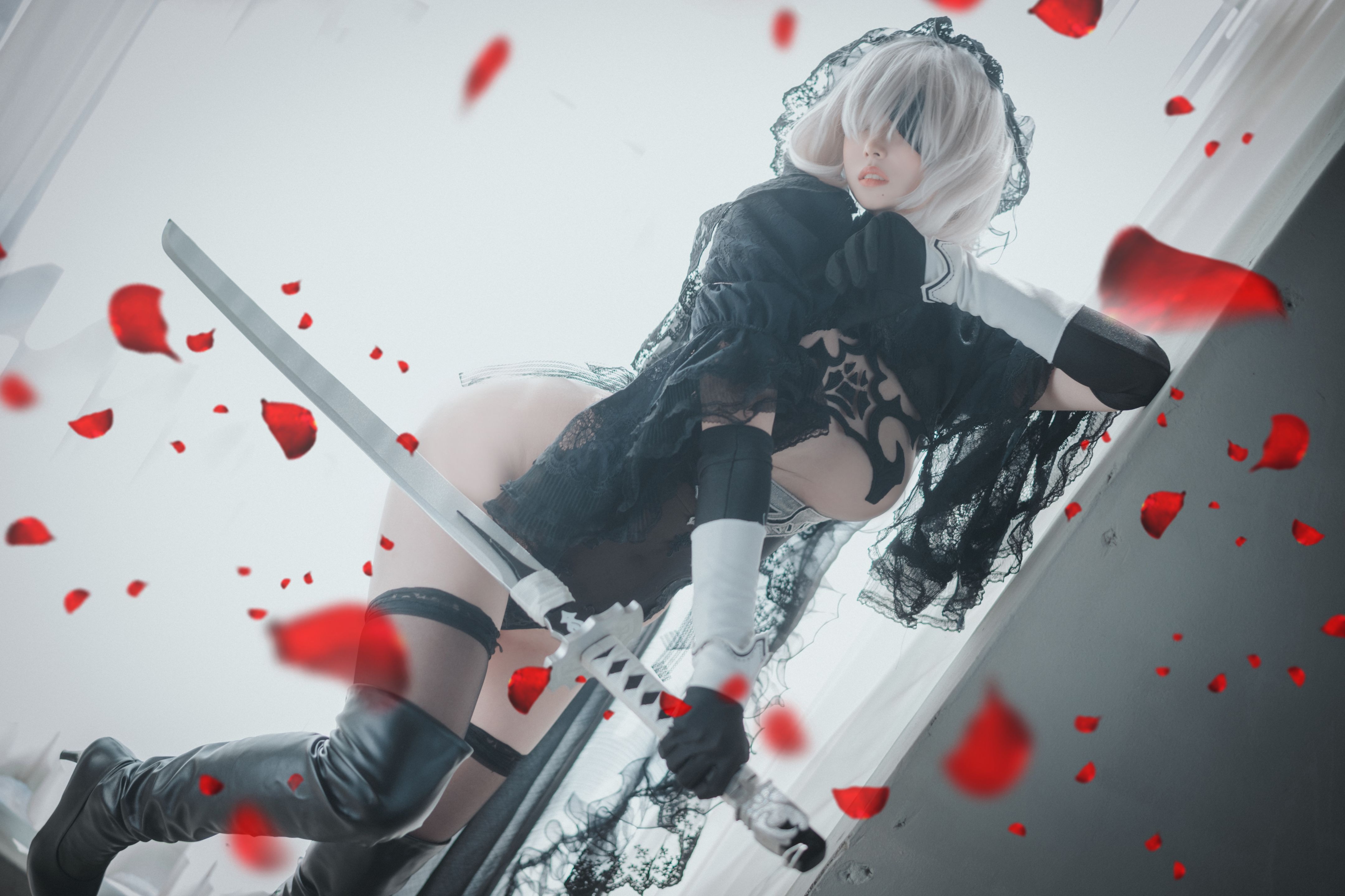 DJAWA Photo - Bambi (밤비) - La Rose NoirE 2B-2(21)