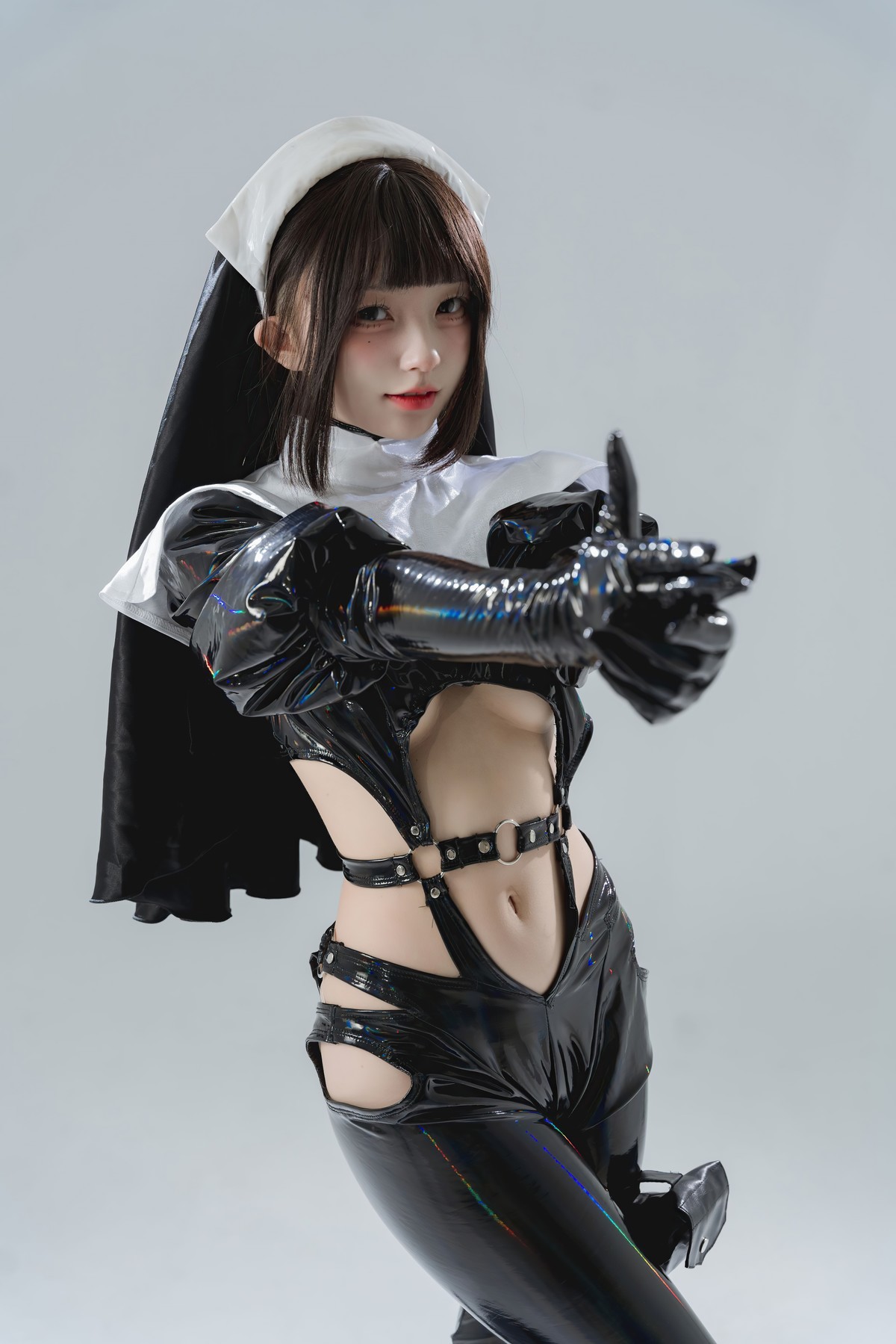 Cosplay 花铃 漆皮修女(5)