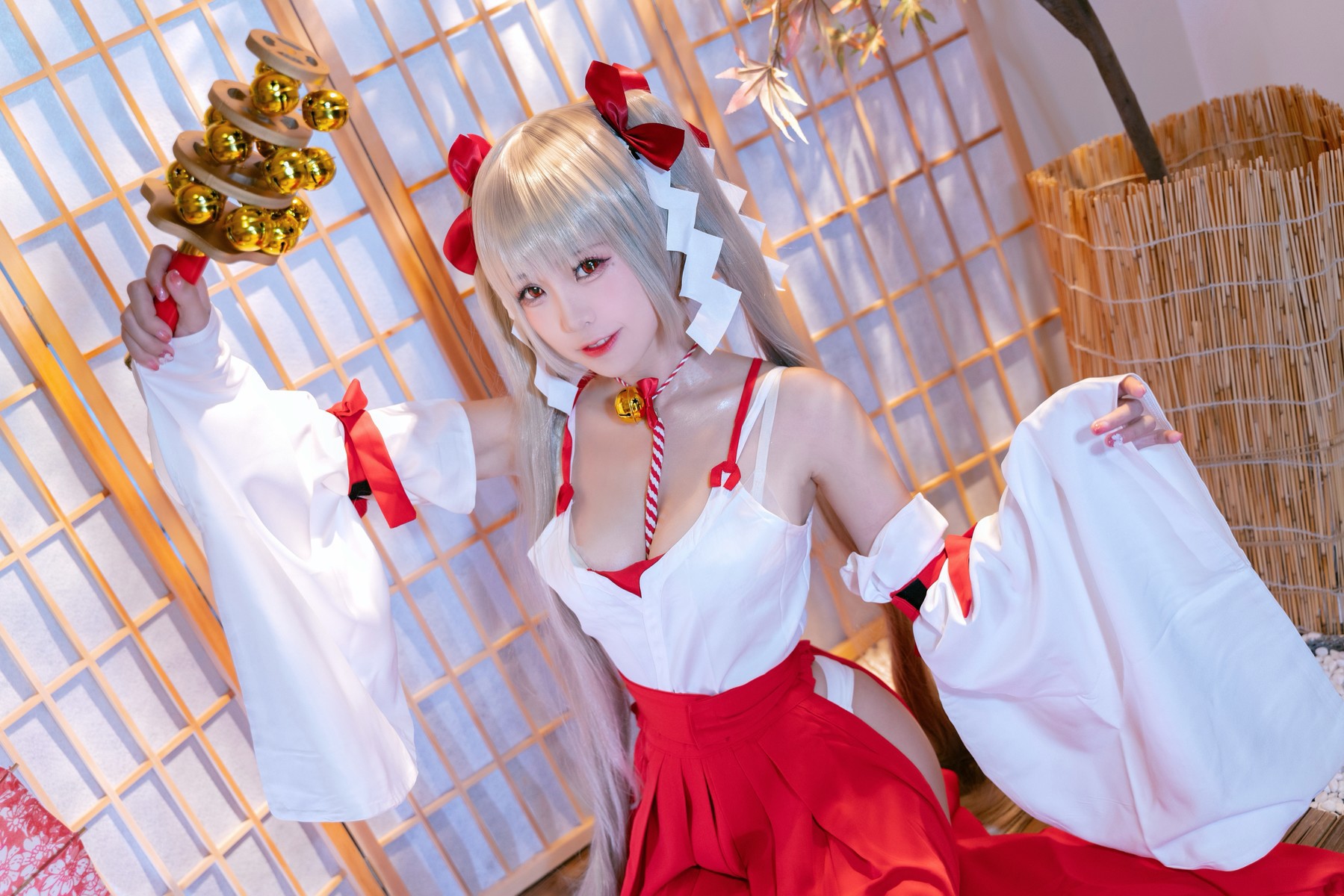 Cosplay 可畏巫女 miko酱(12)