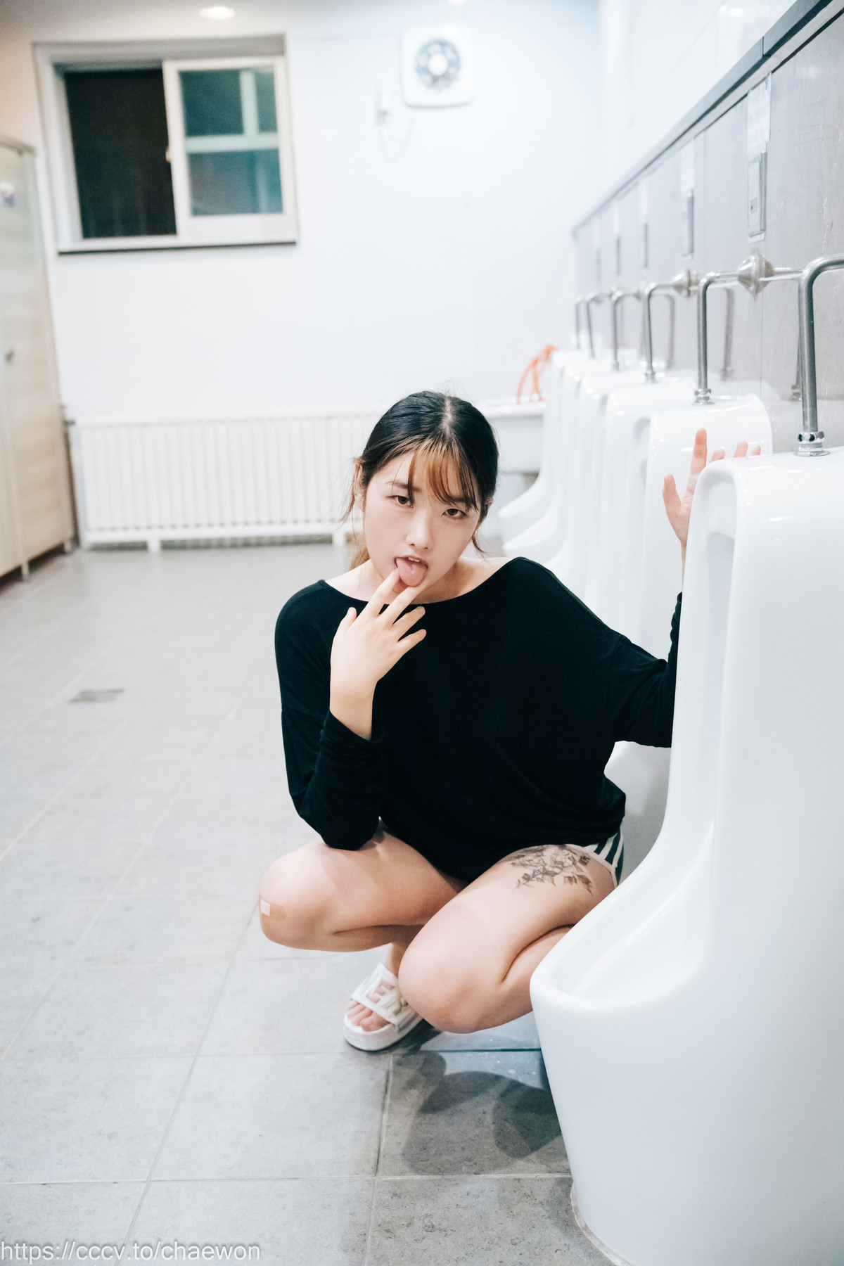 Sonson 손손, [Loozy] Public Toilet Set.02(8)