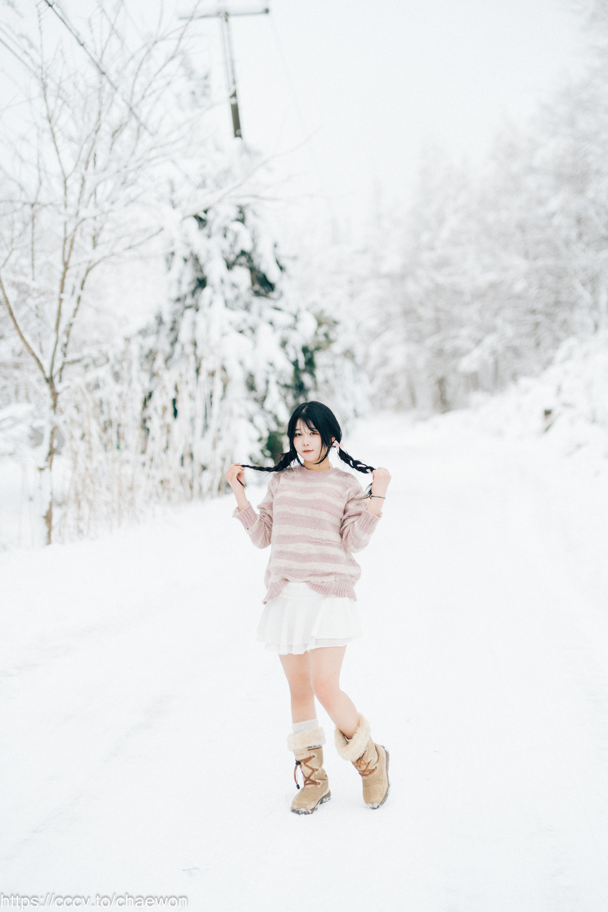 ZIA.Kwon 권지아, [Loozy] Snow Girl Set.02(5)