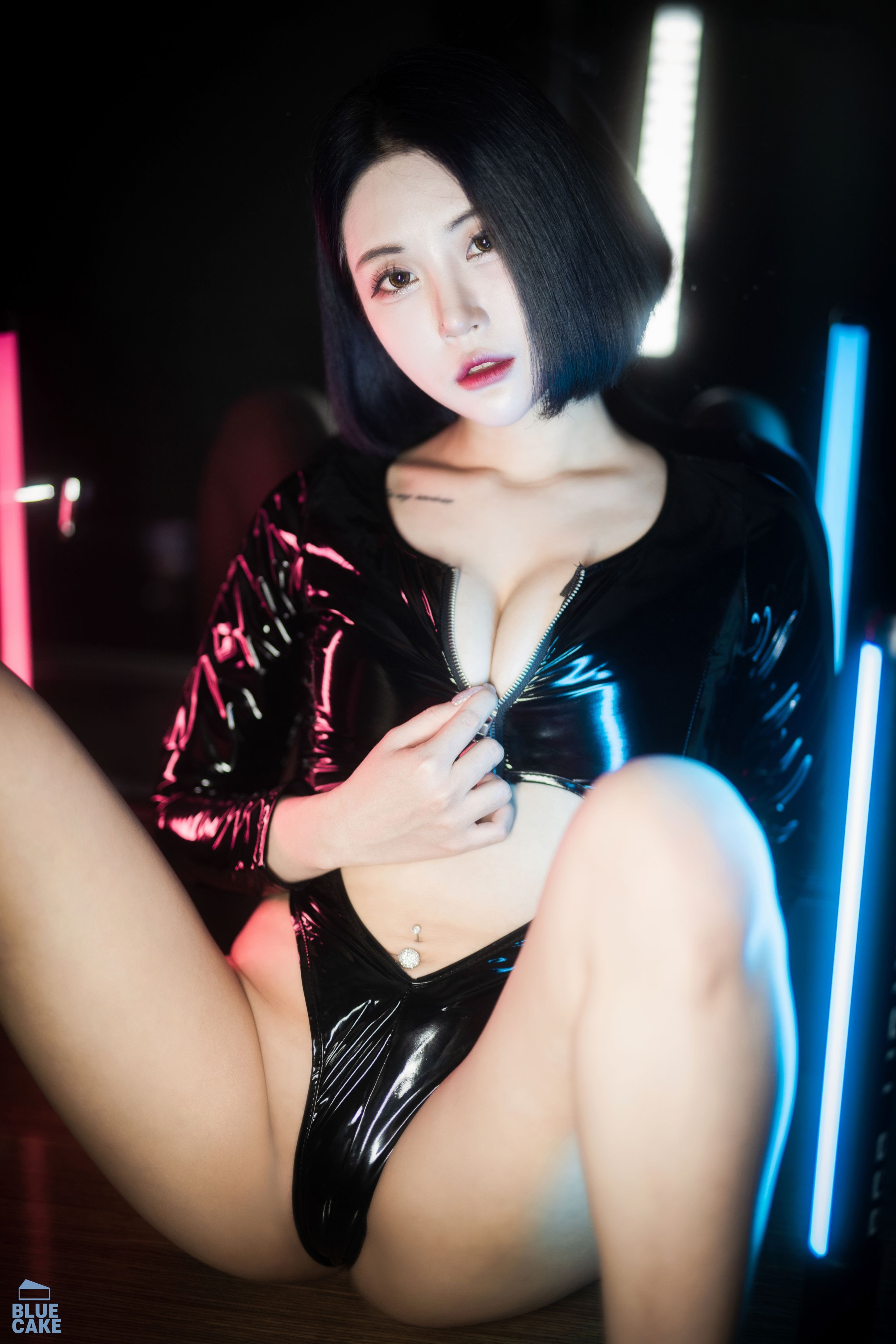 Bomi (보미) - [BLUECAKE] City of Night [76P-778MB](54)