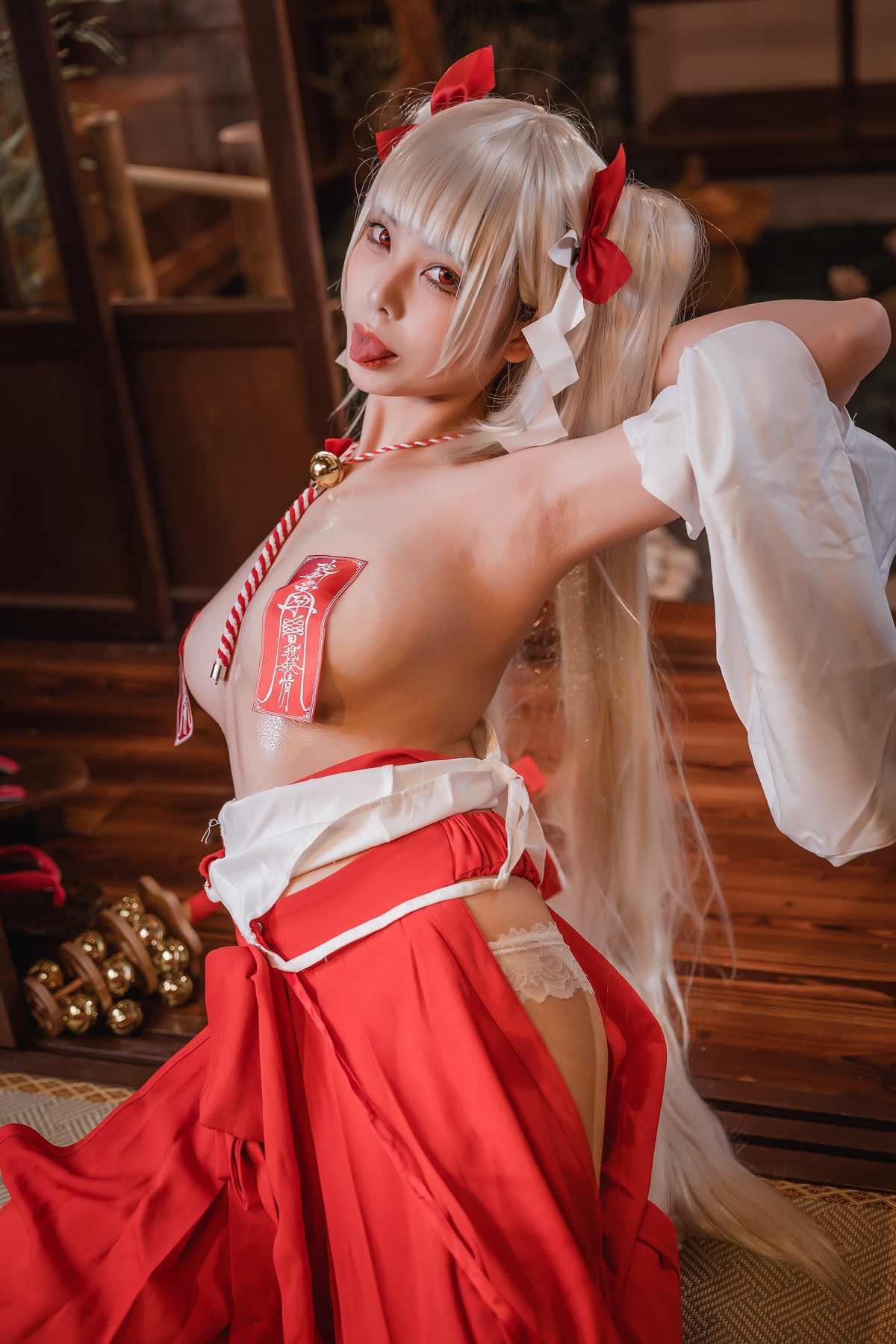 蜜汁猫裘 Cosplay 可畏巫女(25)