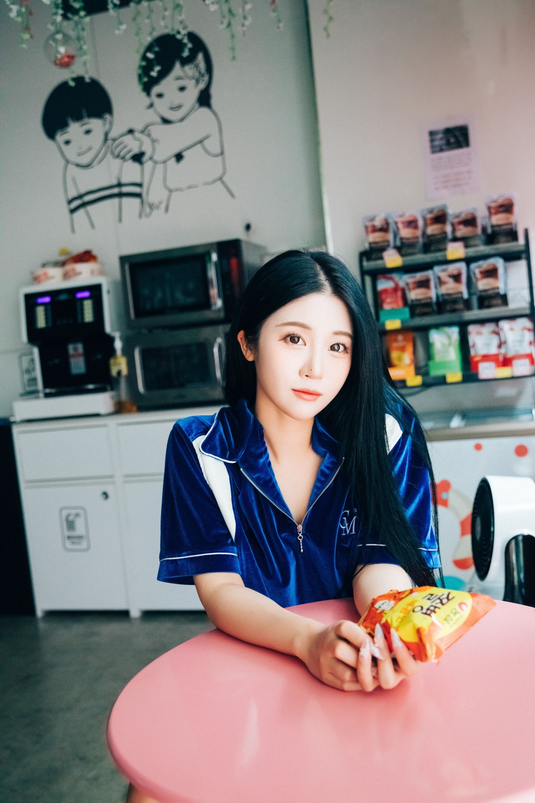 [Loozy] bomi Part Timer [124P-0.99GB](57)