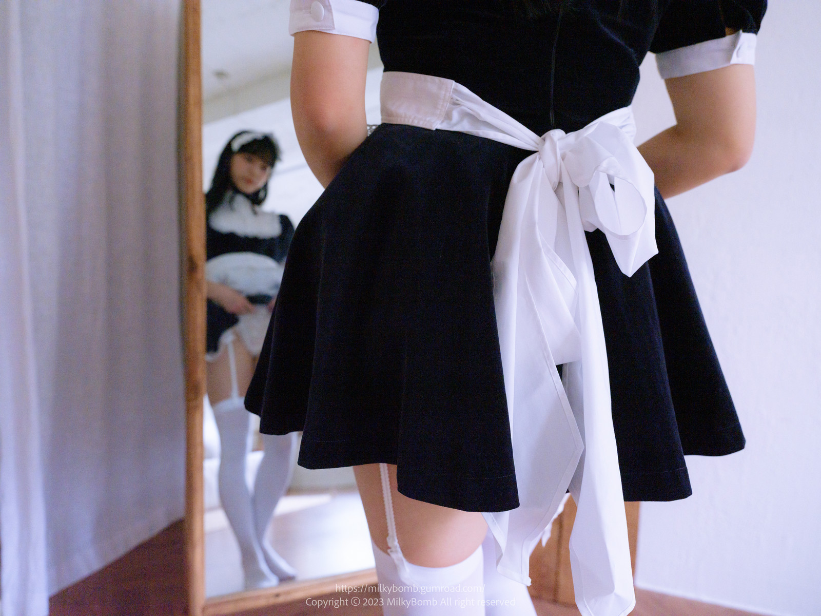 Yui 유이, [MilkyBomb] Maid Set.01(19)