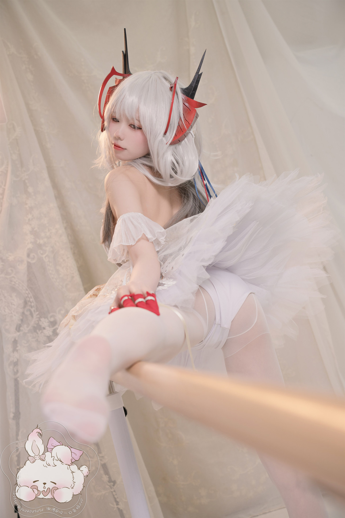 Cosplay 咬一口兔娘 天鹅之舞(22)