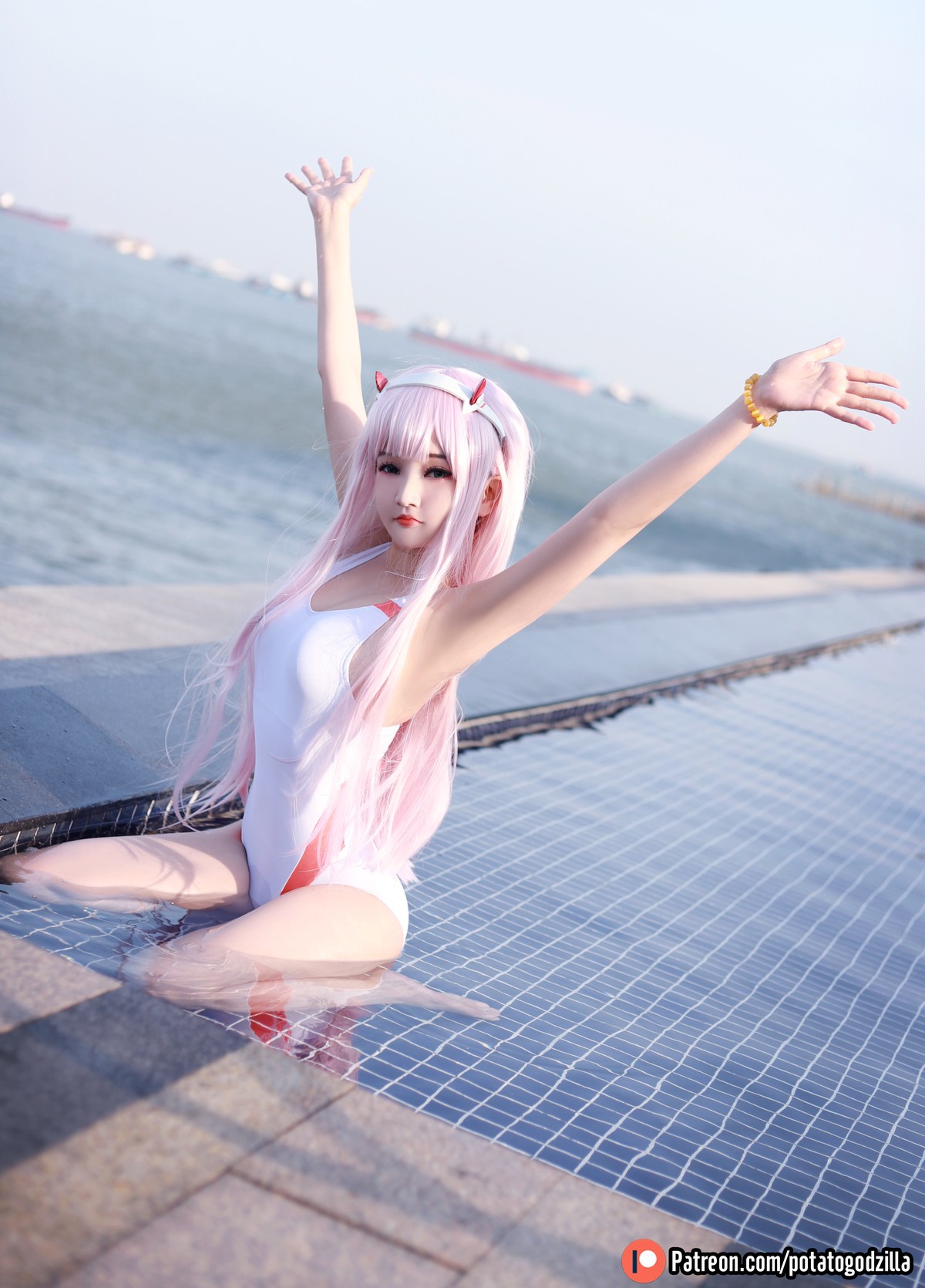 Cosplay Potato Godzilla Zero Two Swimsuit(27)