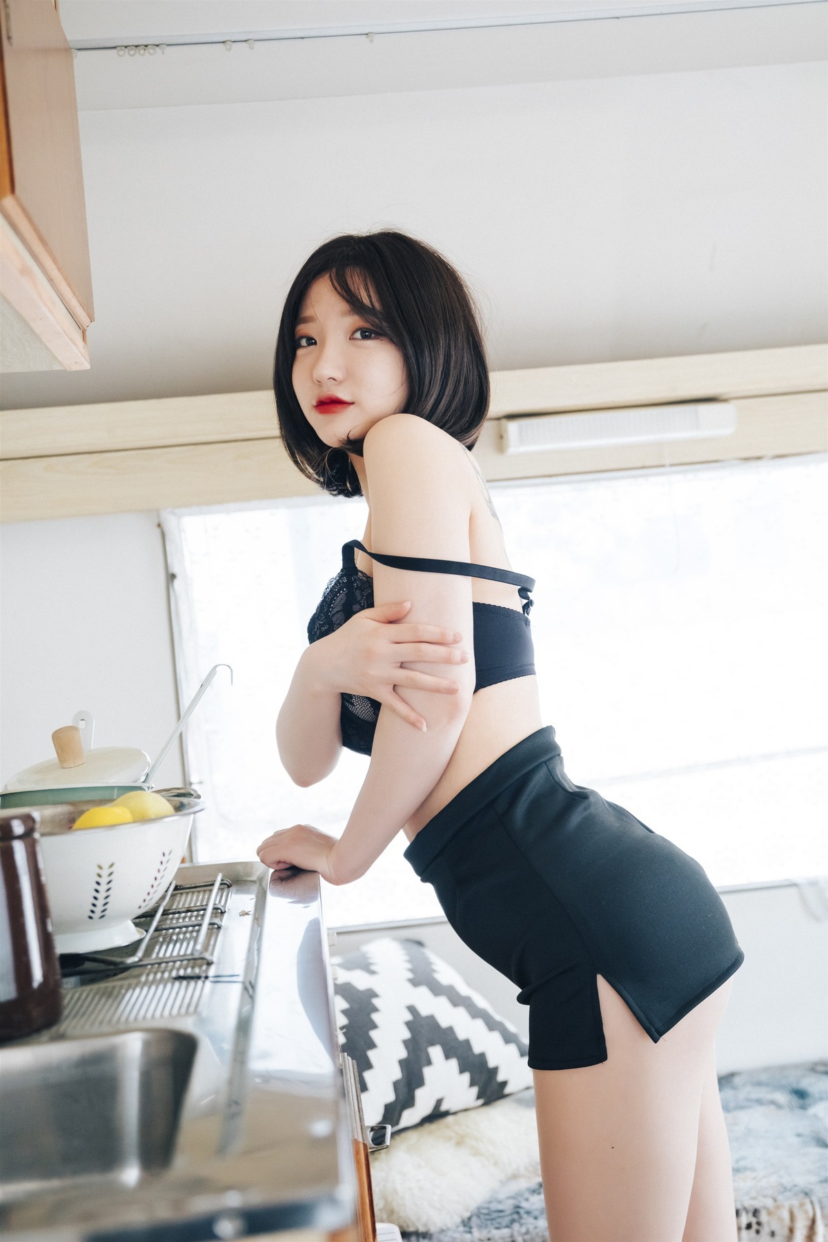 Son Yeeun 손예은, [LOOZY] Officegirl s Vacation Vol.02 &#8211; Set.02(28)