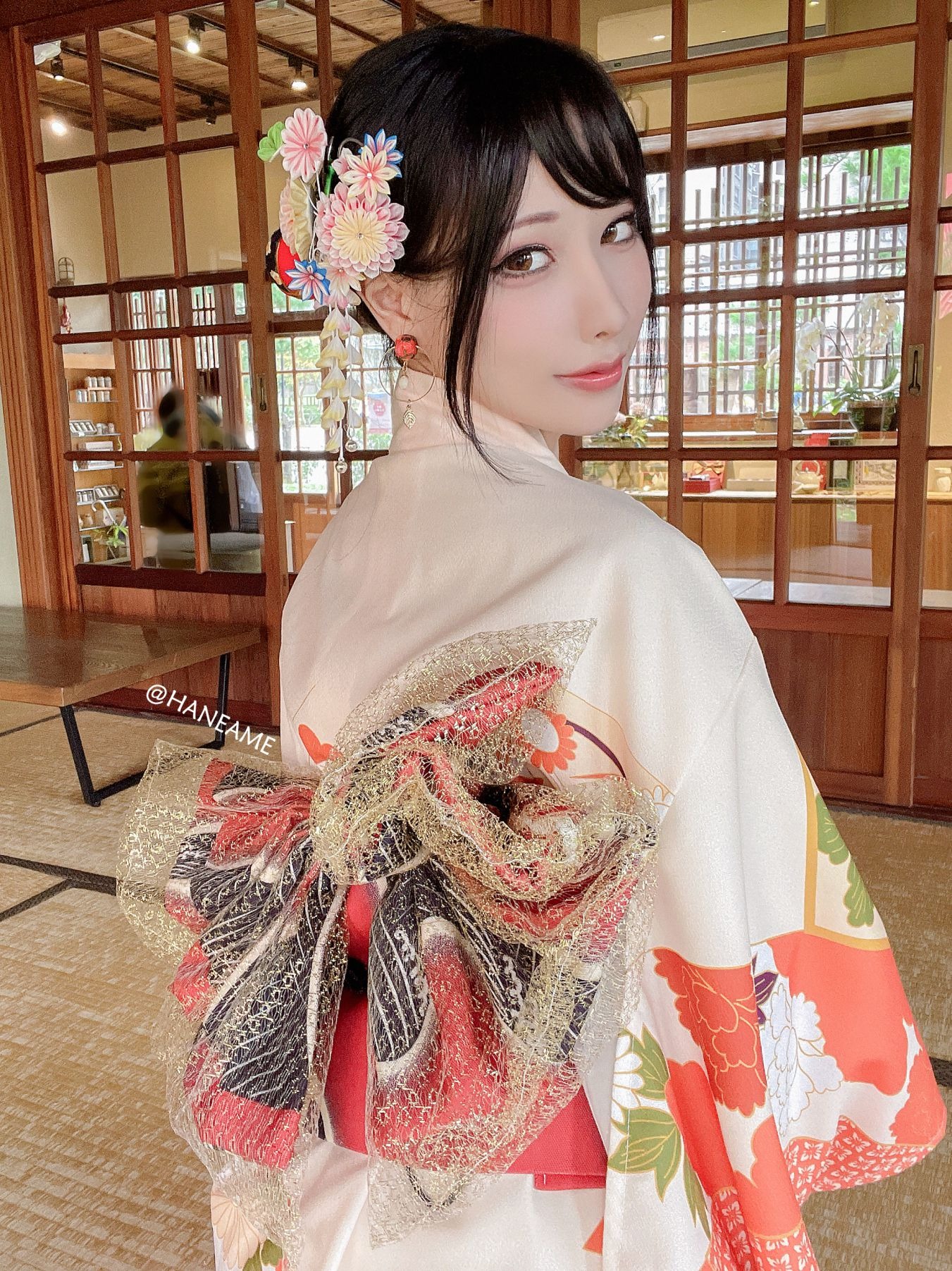 HaneAme 雨波 — Flower Print Kimono Girl(41)