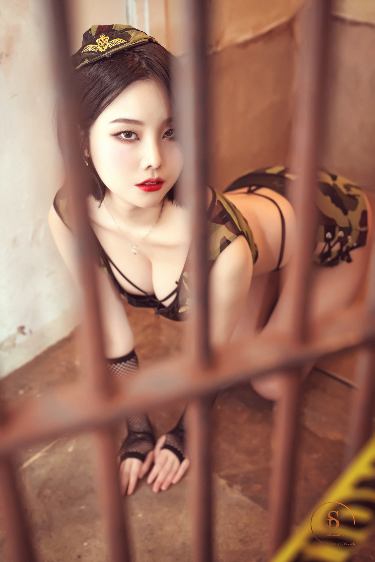 Yuna 유나, [SAINT Photolife] Yuna&#8217;s Wild &#8211; Set.01(53)