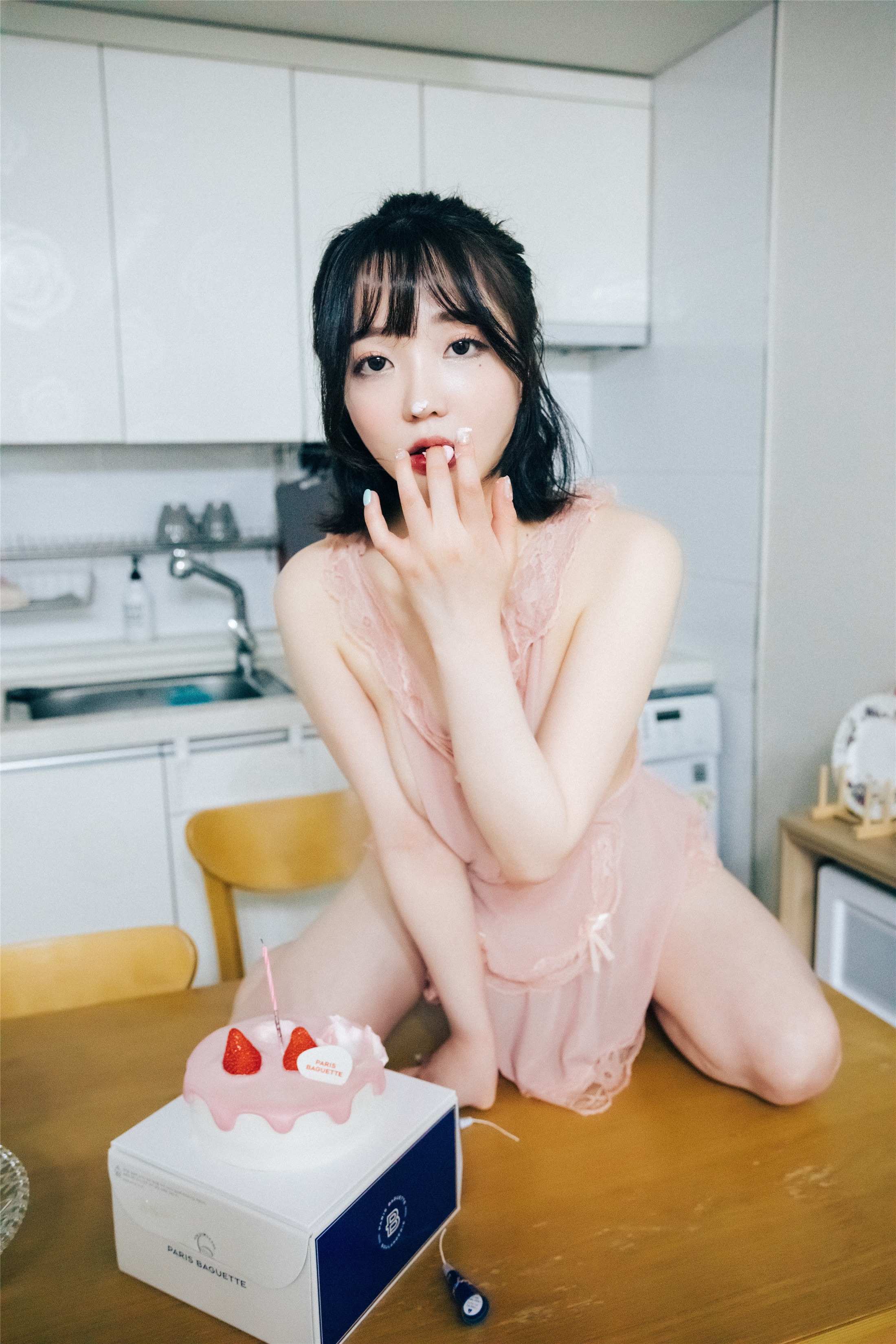 [Loozy] Son Ye-Eun (손예은) - Happy Birthday 132P(84)