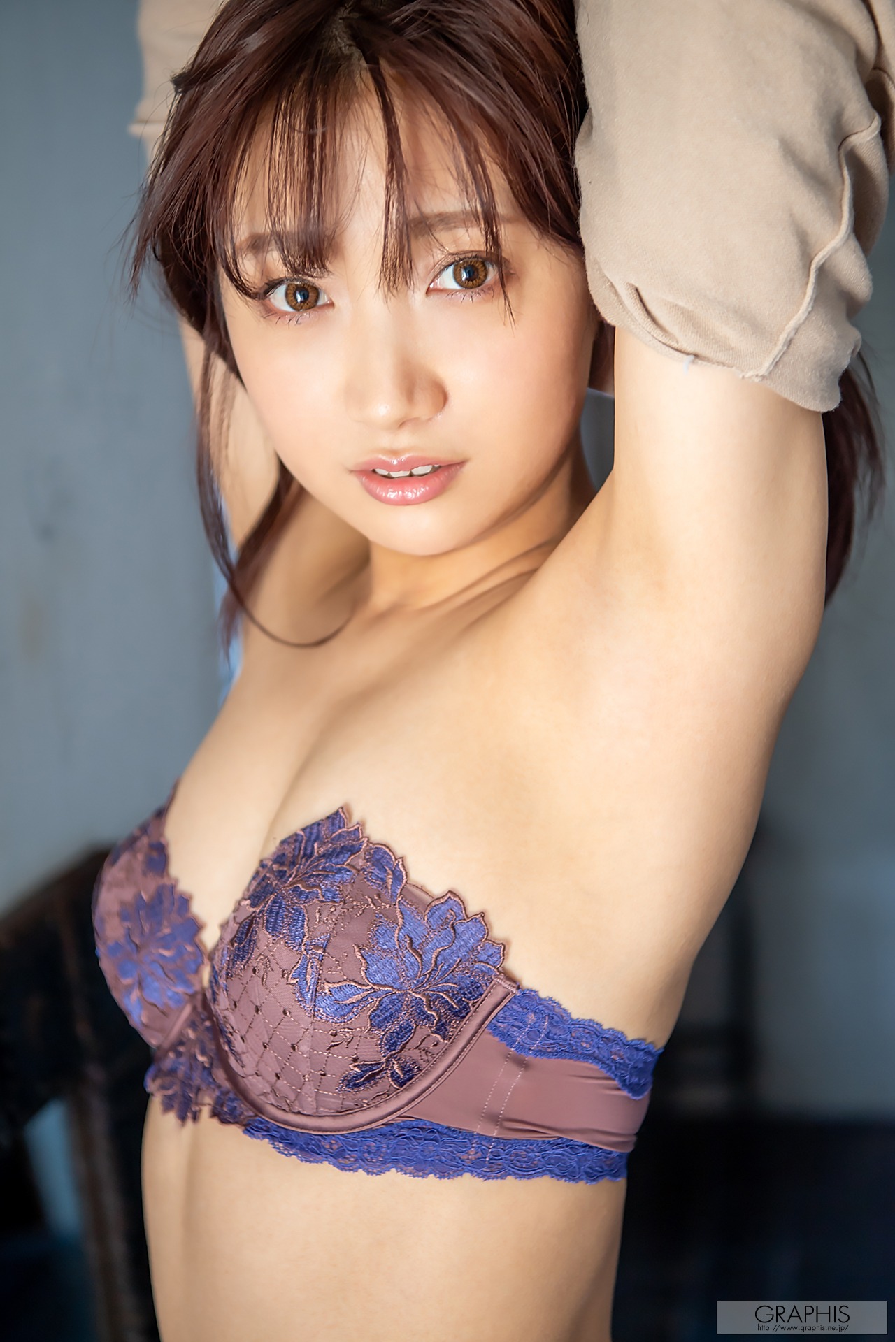 [Graphis] Gals - Anna Kami 加美杏奈 『 Angel Smile 』146P(25)