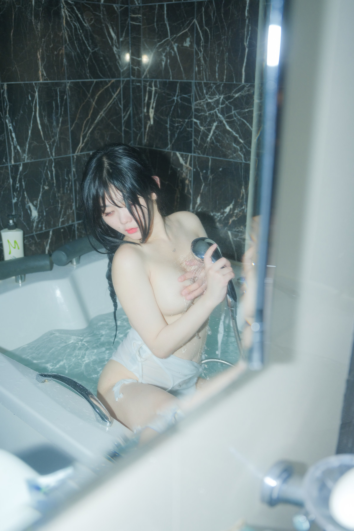 ZIA.Kwon 권지아, [Yo-U] Shower Set.03(64)