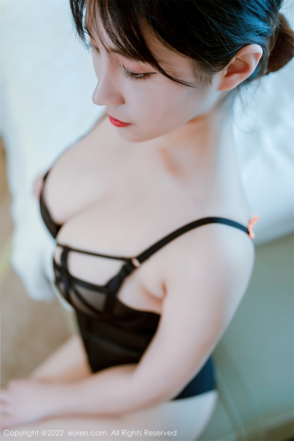 [XiuRen秀人网] No.5149 久久Aimee 丝袜美腿(16)