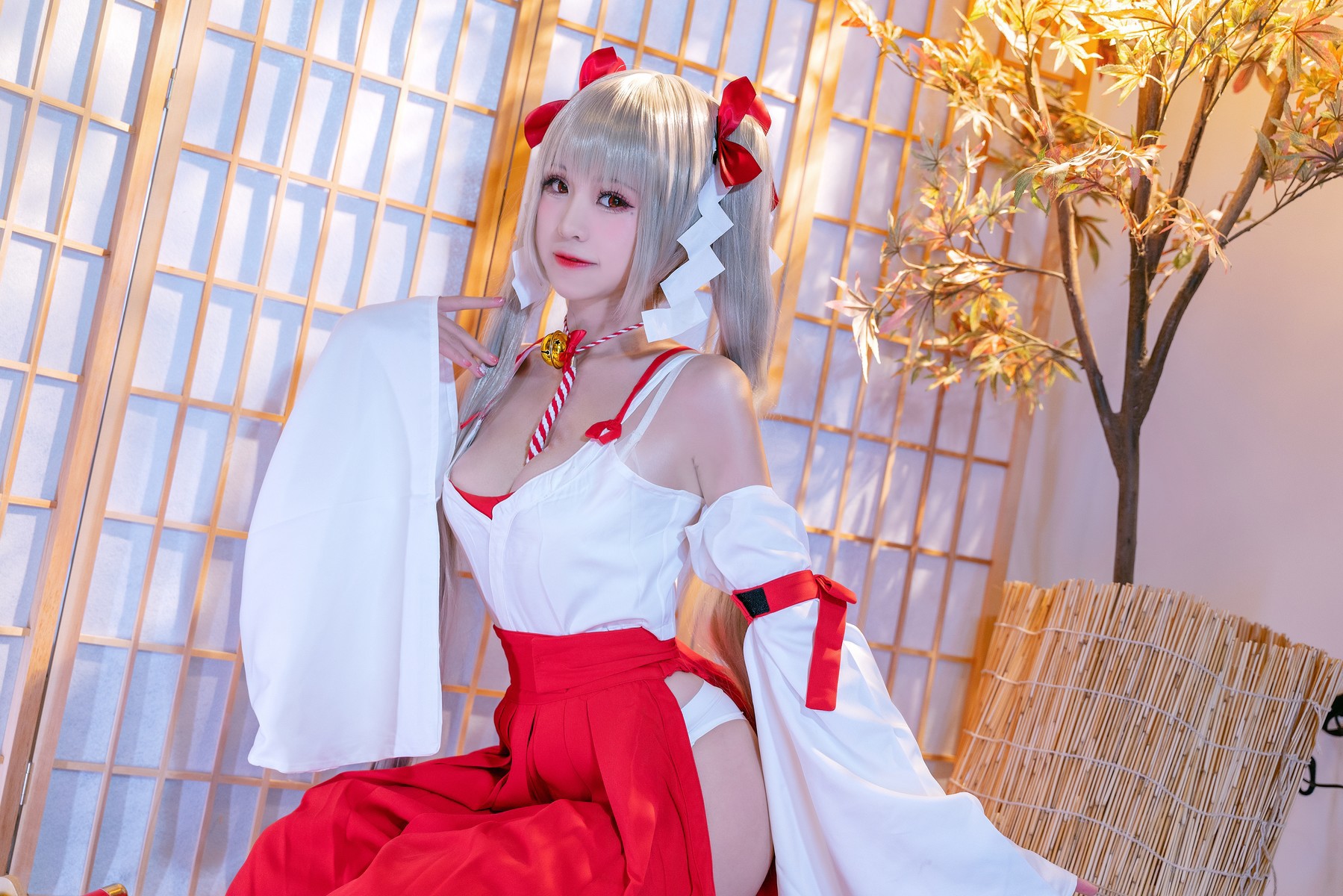 Cosplay 可畏巫女 miko酱(9)