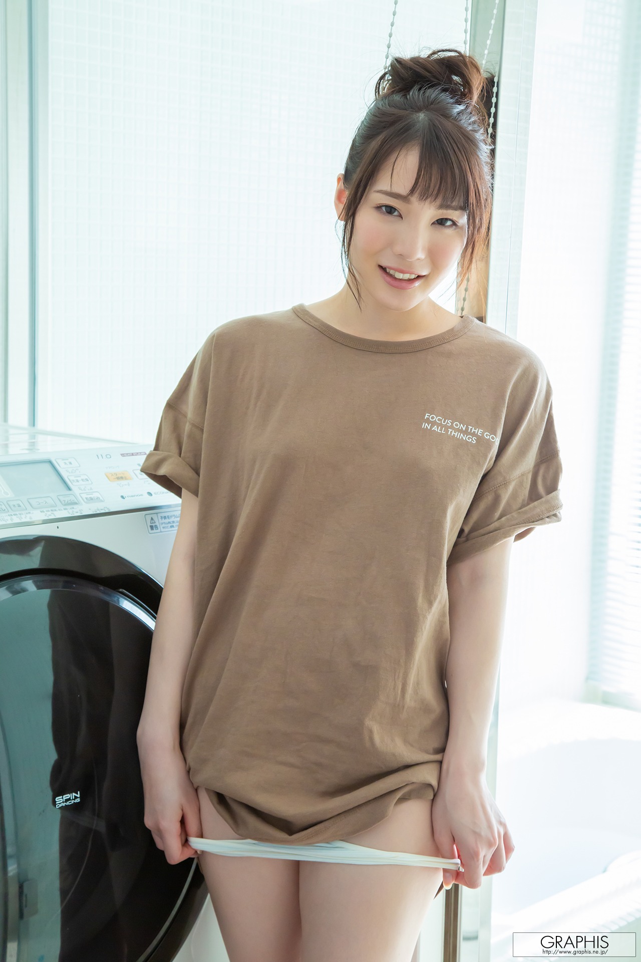 [Graphis] Gals – Airi Suzumura 鈴村あいり 141P(129)