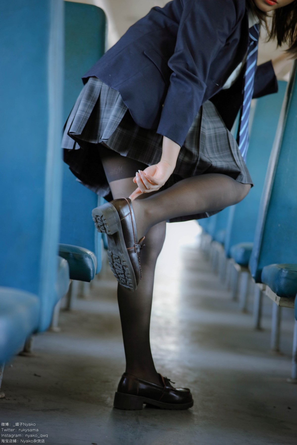 Cosplay Nyako喵子 火车JK制服(4)