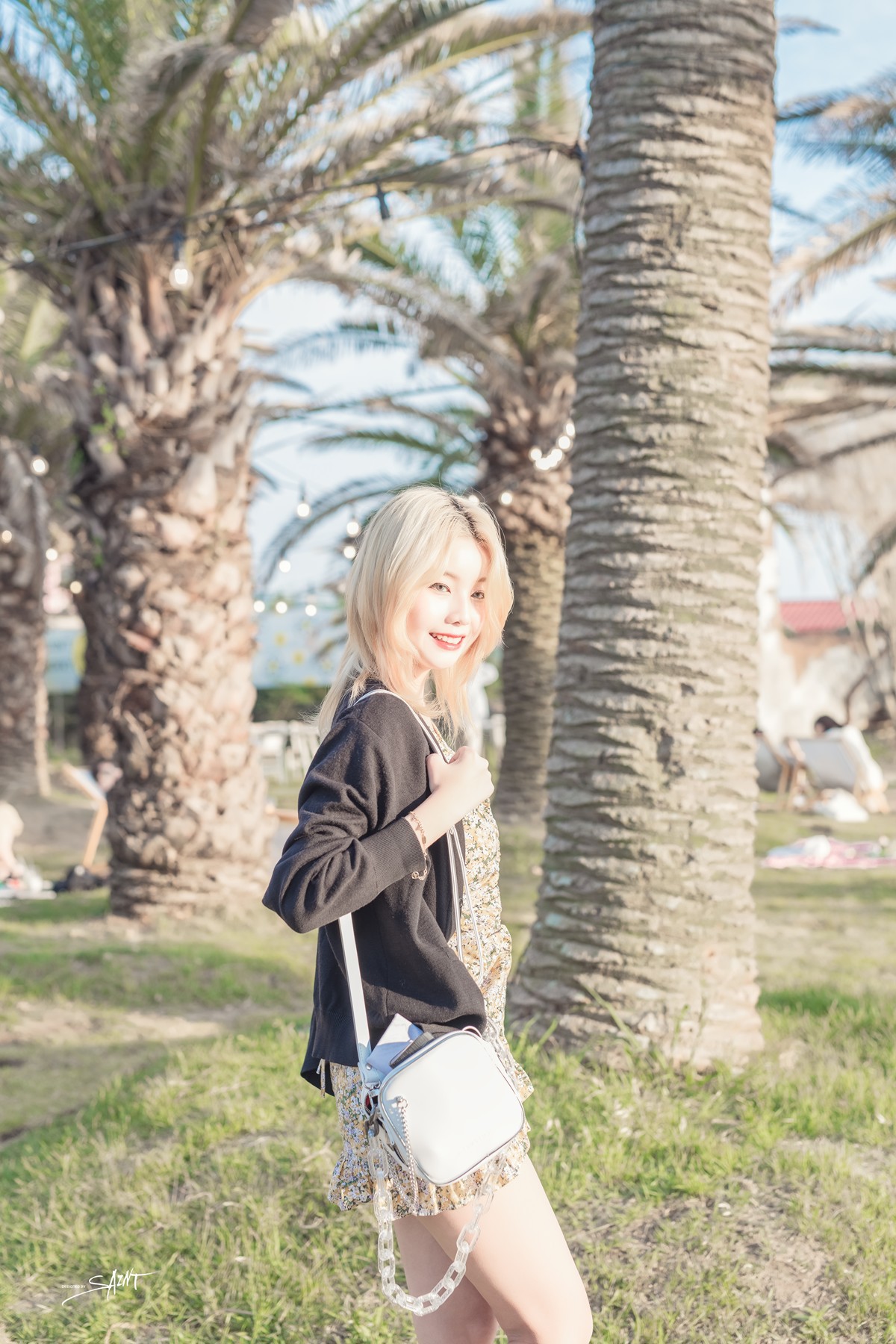 Yuna 유나, Saint PhotoLife Vol.14 &#8216;Jeju Story Part.1&#8217; Set.02(4)