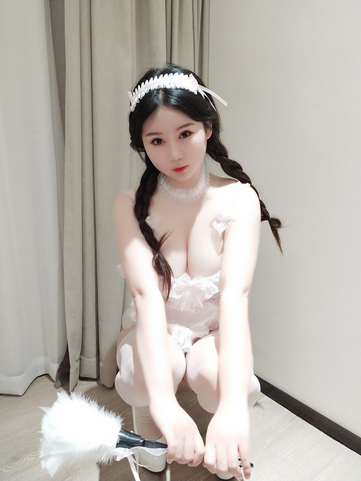 Cosplay 蜜桃少女是依酱呀 冬季女友(21)