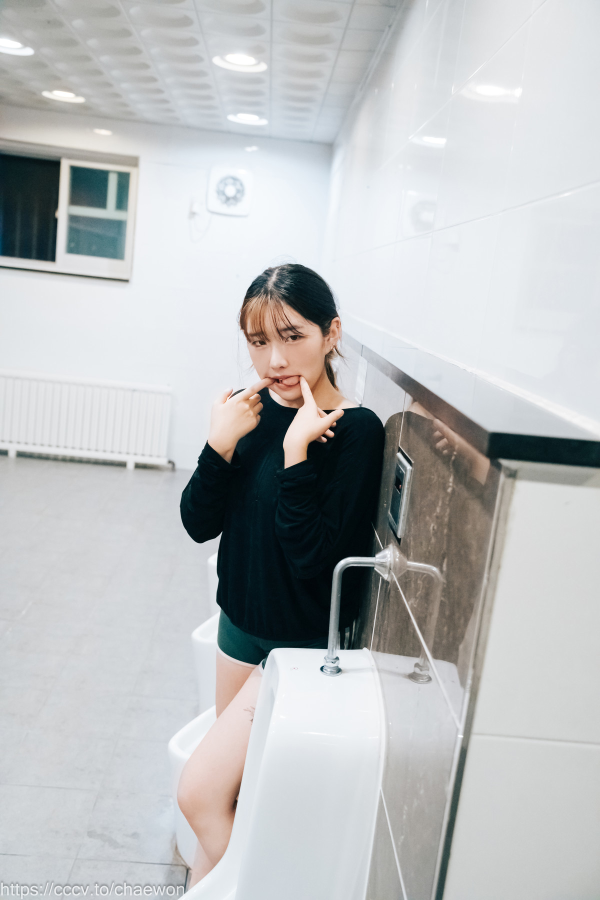 Sonson 손손, [Loozy] Public Toilet Set.02(5)