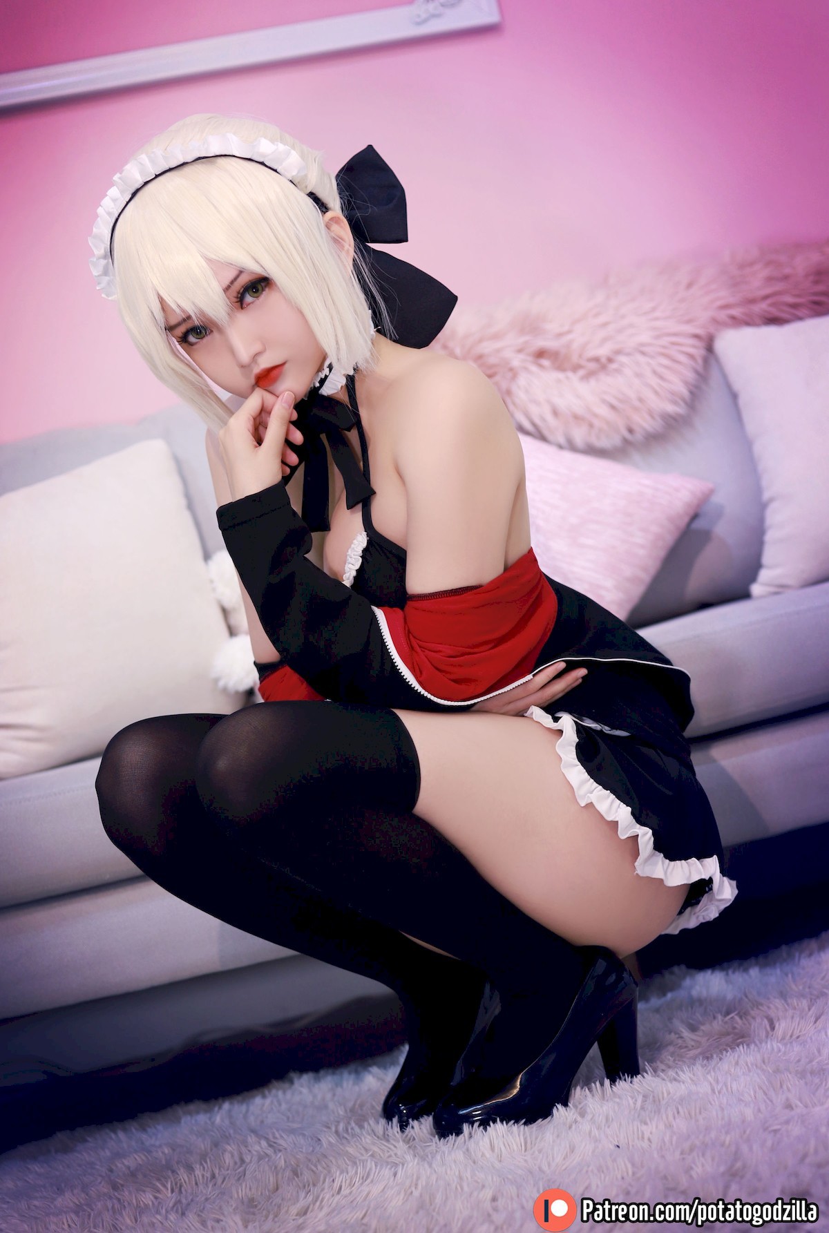Potato Godzilla Cosplay セイバーオルタ メイド Ver.(16)