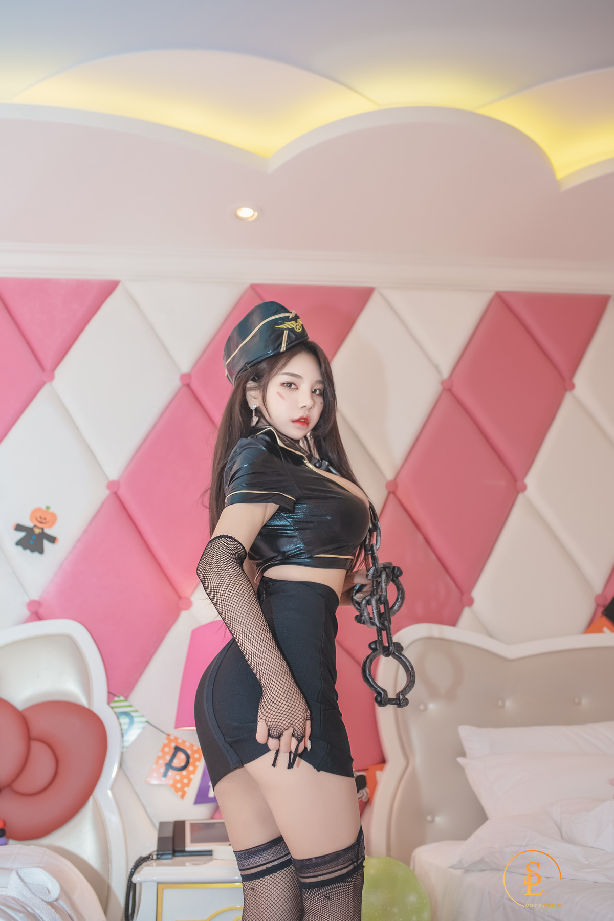 Zzyuri 쮸리, [SAINT Photolife] Pink Halloween(49)