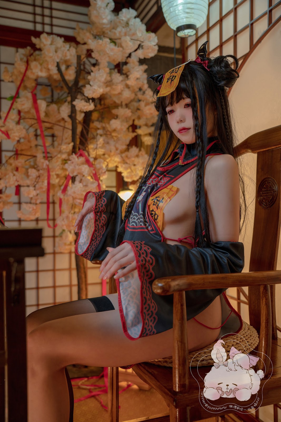 Cosplay 黏黏团子兔 僵尸蹲蹲(18)