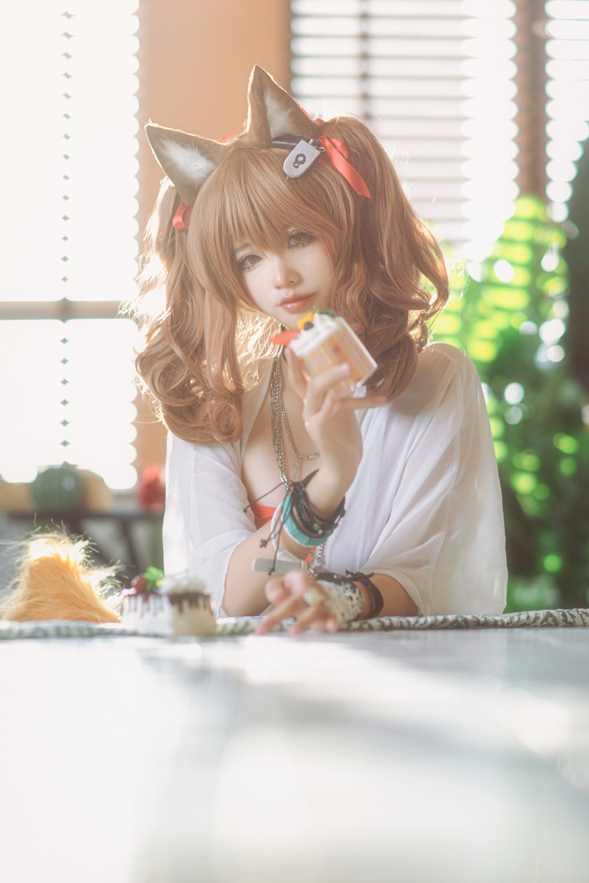 工藤新伍 Cosplay 明日方舟 安洁莉娜 夏卉泳装(7)