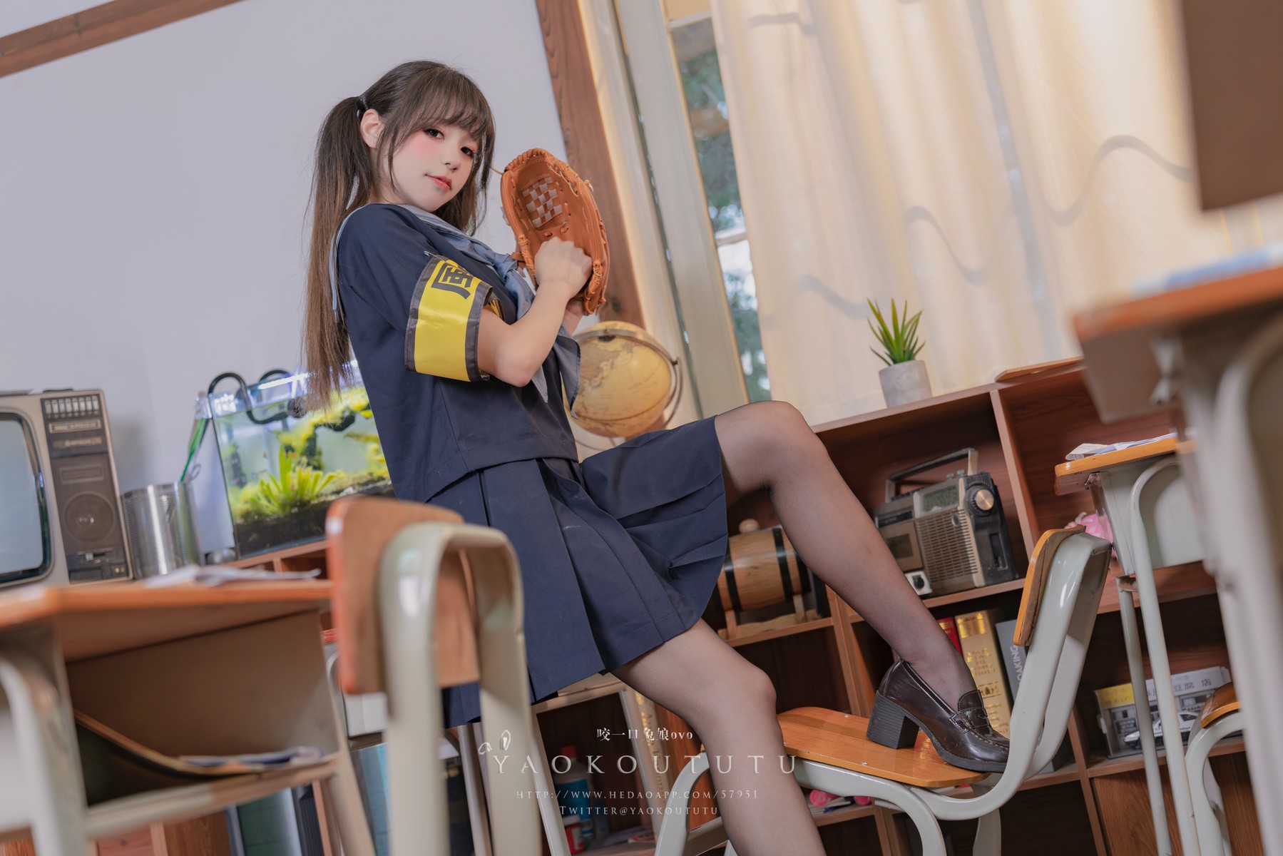 Cosplay 黏黏团子兔 六月订阅『学生会长竞选中』脸红的思春期(11)