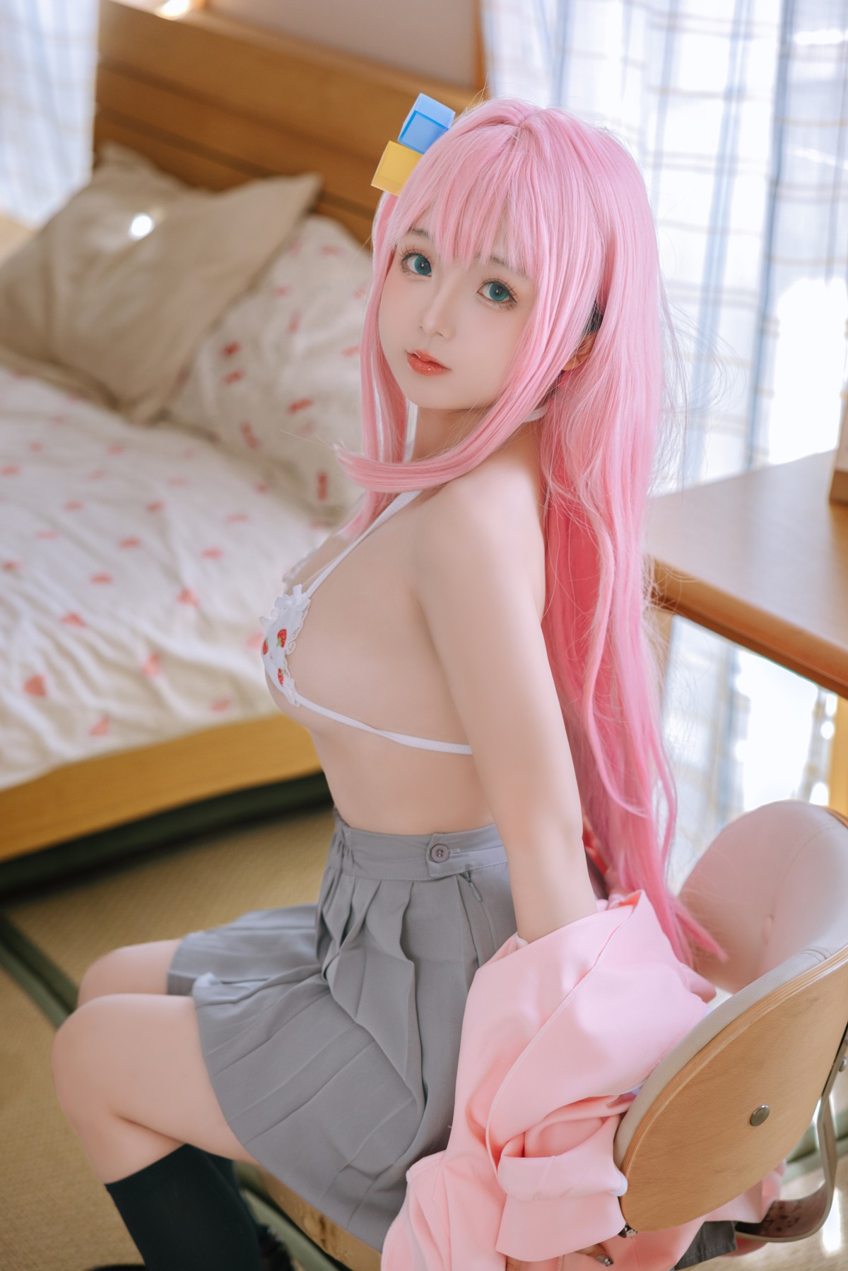 Cosplay 日奈娇 小孤独(16)