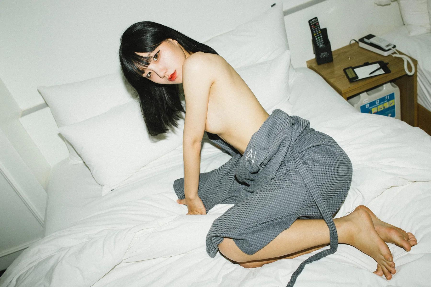 Jeong Jenny 정제니, [Moon Night Snap] The First Set.01(10)