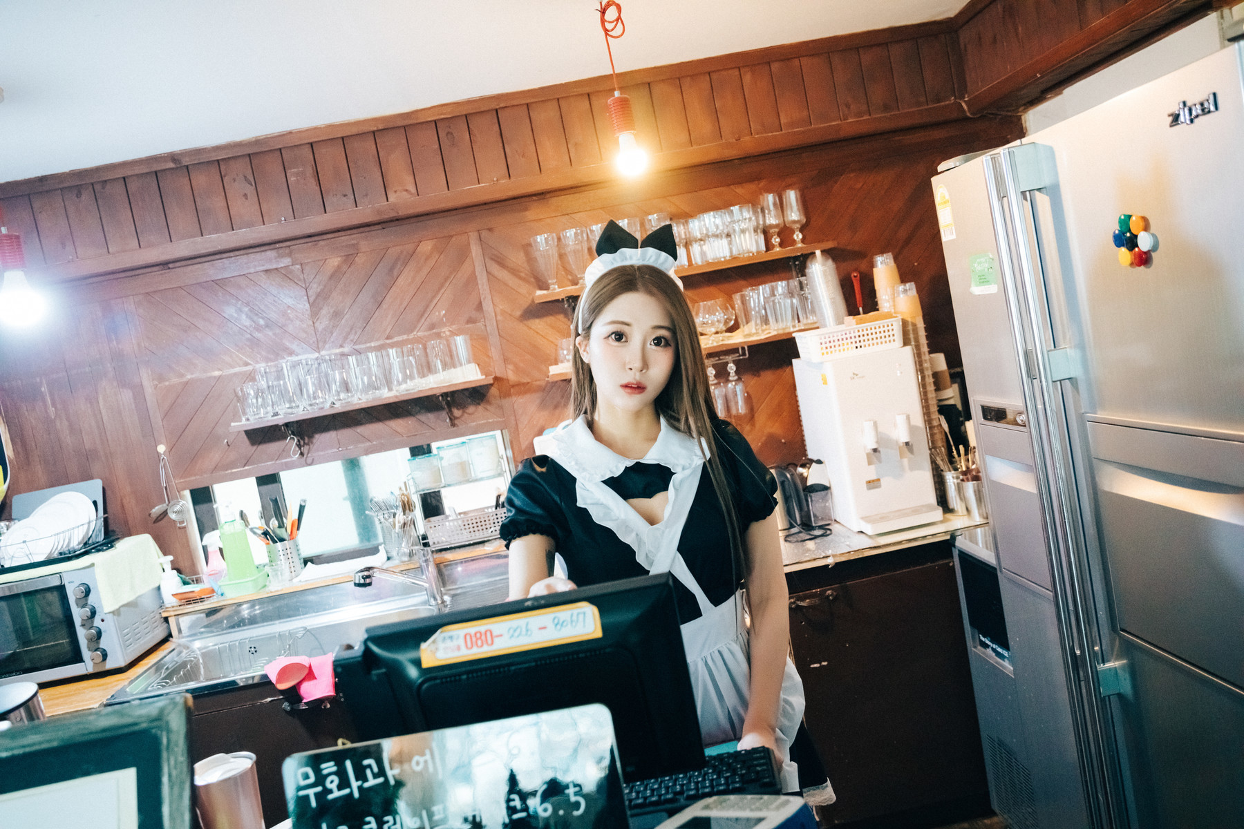 Jeong Bomi 정보미, [Loozy] Maid Cafe +S.Ver Set.03