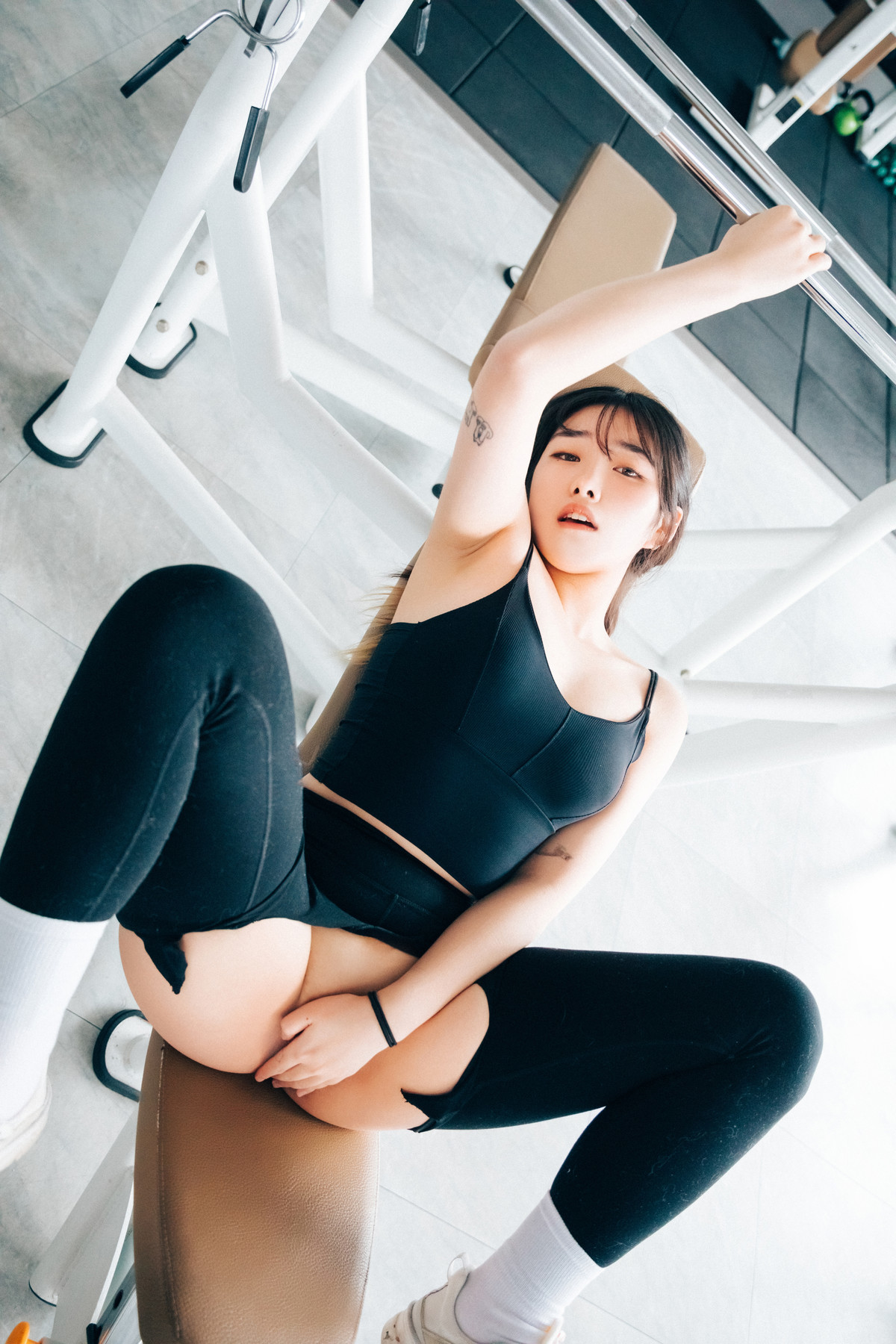 Sonson 손손, [Loozy] Personal Trainer Set.01(24)