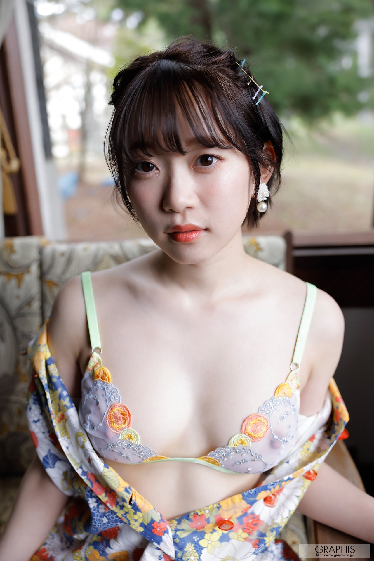 [Graphis] Gals – Yura Kano 架乃ゆら Hi-Color 121P(7)