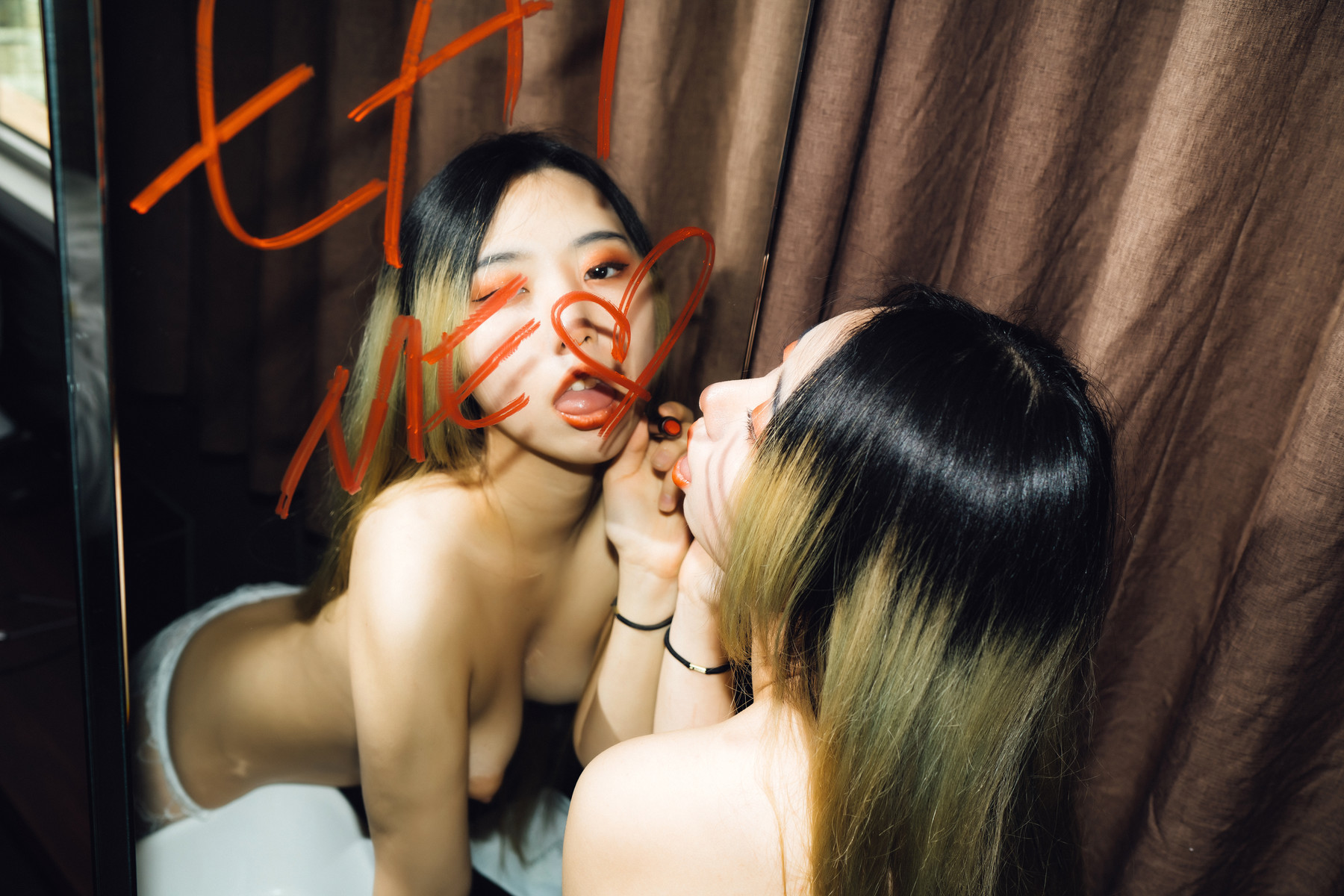 Dame 담, [Moon Night Snap] It Thickens Vol.2 &#8211; Set.01(29)